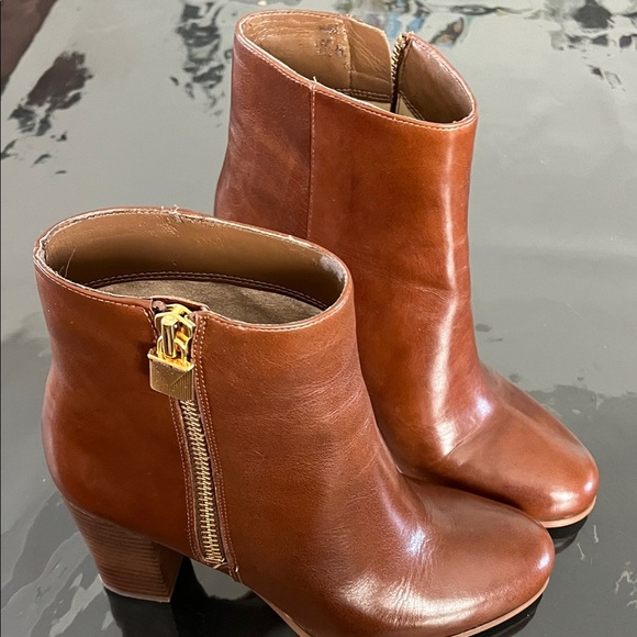 Michael Kors Tan Leather Ankle Booties - Picture 2 of 4